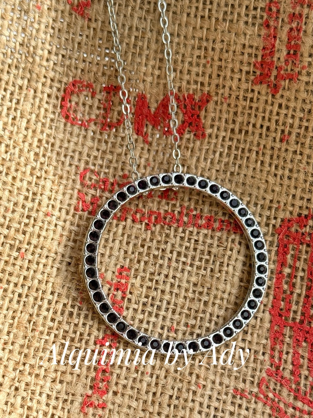 Alquimia Silver Open Circle Necklace with dark garnet Accents